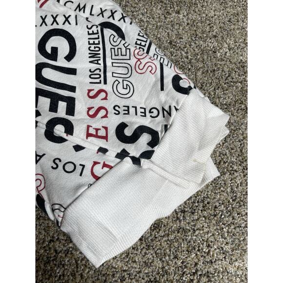Guess Sweatshirt Womens White Crewneck Sweater Logo Pullover Size Medium - Picture 8 of 10